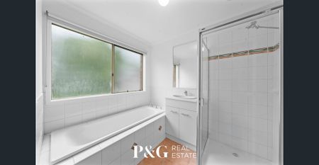 ✨ Freshly Updated Family Gem in Berwick ✨ - Photo 3