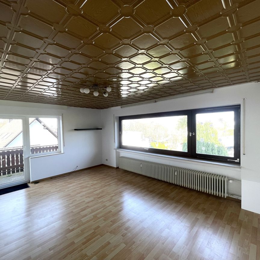 Helle 3-Zimmer-Wohnung mit Balkon und Garage - Photo 1