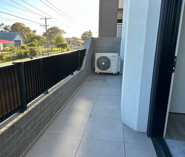 'Stylish Townhouse Living in Pascoe Vale' - For Lease - Photo 6