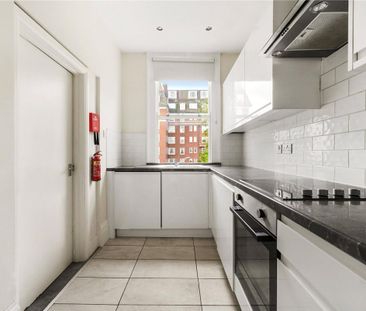 4 bedroom flat in St John's Wood - Photo 1