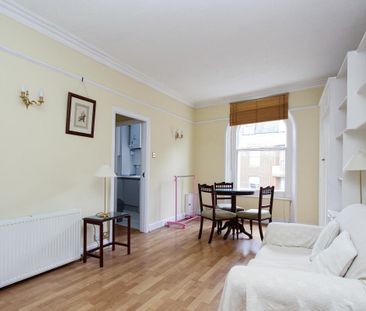 studio property to let - Photo 3