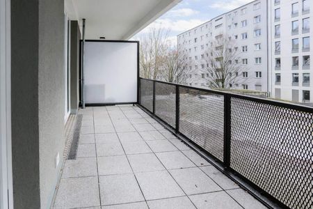 Tolle 3-Zimmer-Wohnung in Tempelhof - Mit Südbalkon, EBK und gehobener Ausstattung - Photo 2