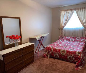 For Lease - 441 Rutherford Road Unit# Room, Brampton, Ontario - Photo 3