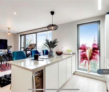 2 bedroom penthouse to rent - Photo 3