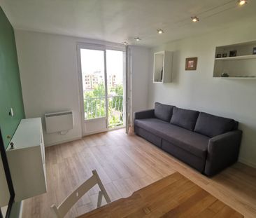 Location Appartement 1 pièce 23m² - Photo 2
