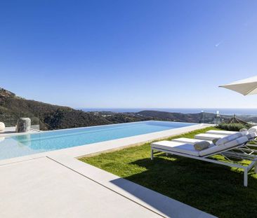 Luxury Villa for rent in Benahavís, Andalusia - Photo 3