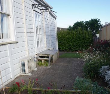 Villa conversion unit with sun porch - Photo 6