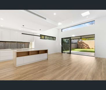44A Raglan Road, Miranda, NSW 2228 - Photo 2