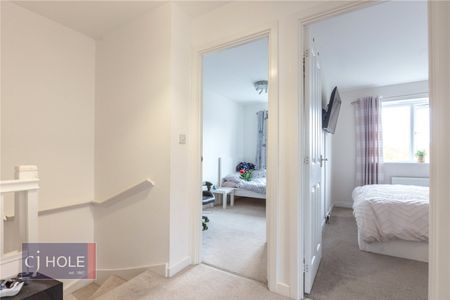 Lupin Close, - Photo 5