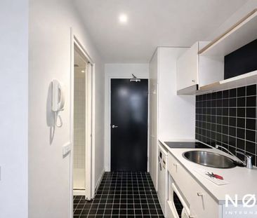 FULLY FURNISHED, this 1 Bedroom STUDIO - Photo 4