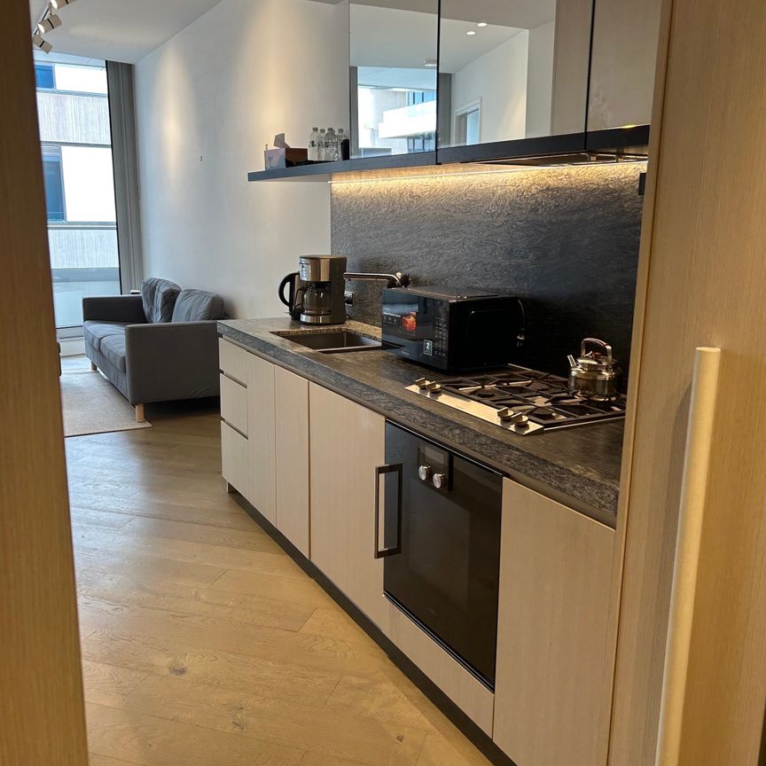 St Kilda Road - Photo 1