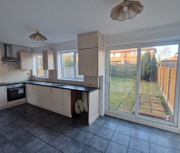 3 Bed Terraced House, Lindfield Road, NG8 - Photo 5
