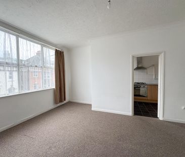 Wilton Road, Bexhill-on-Sea, TN40 1HY - Photo 2