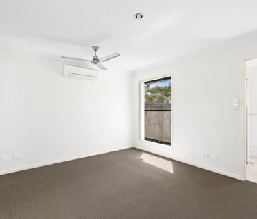 Moden Fully Fenced Family Home - Photo 2