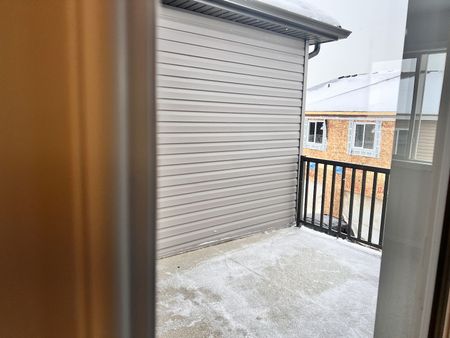 81 Carringwood Close Northwest, Calgary - Photo 3