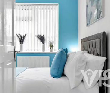 3 bedroom semi-detached house to rent - Photo 5