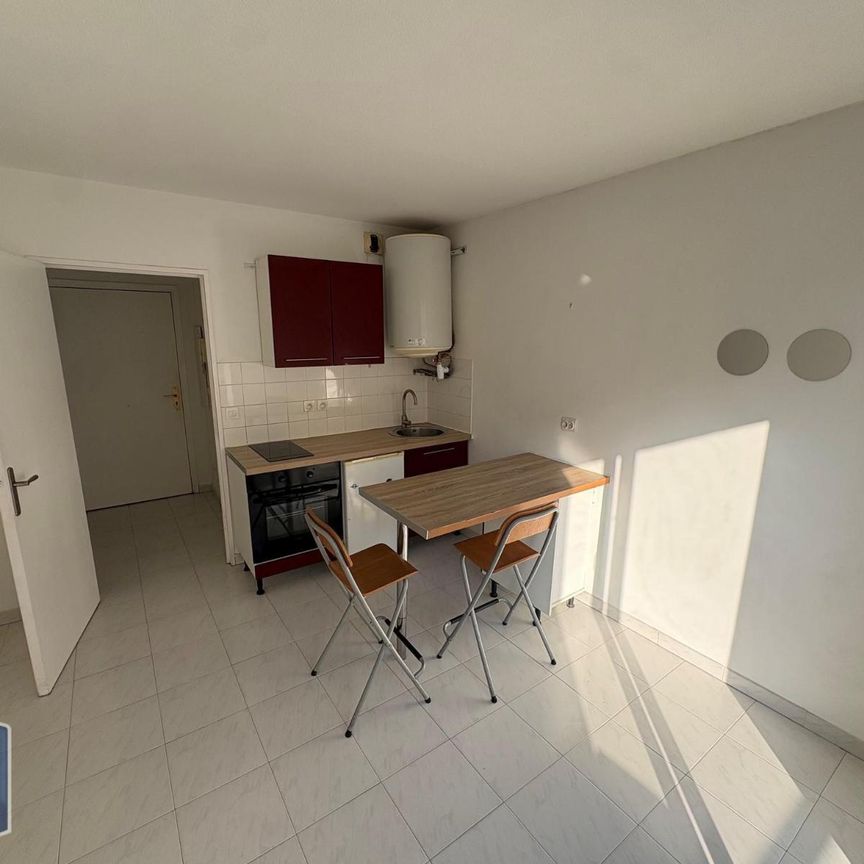 Location Appartement 1 pièce 18m² NICE 06300 - Photo 1