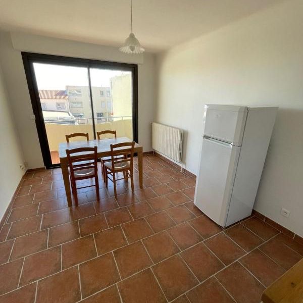 Location Appartement 2 pièces 28m² MAUGUIO 34130 - Photo 1