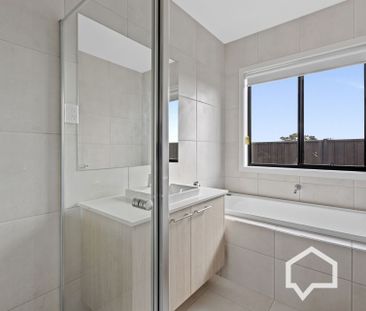 36 Dukes Lane Strathfieldsaye VIC - Photo 4
