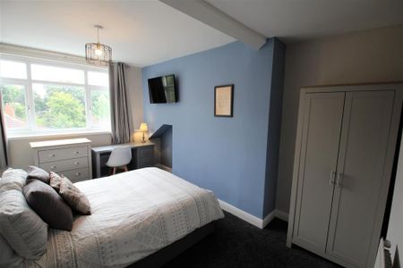 6 bedroom apartment to rent - Photo 3