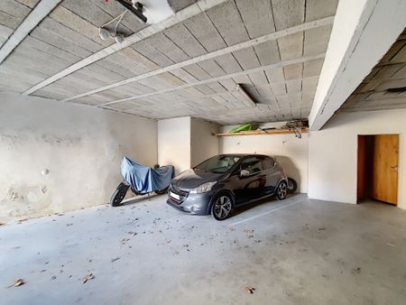 Cabannes : Appartement T3 73 m² avec garage, - Photo 5