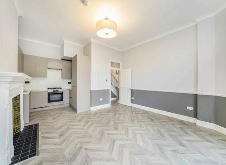 Alexandra Park Road - Photo 3