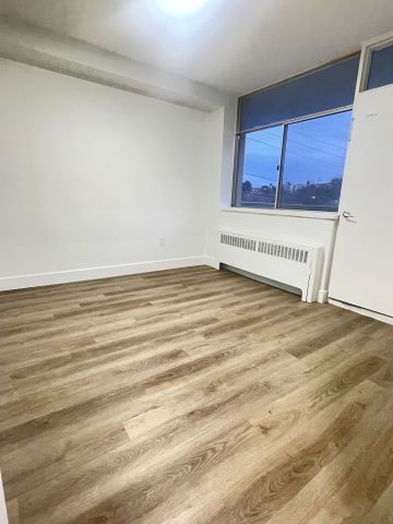 For Lease - 8 Park Vista Drive Unit# 201, Toronto, Ontario - Photo 5