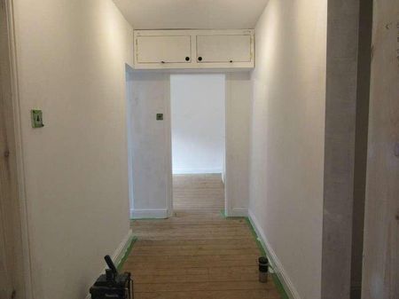 Alexandra Road South, Whalley Range, Manchester, M16 - Photo 2