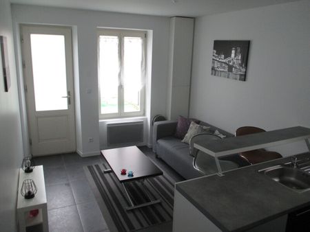 Location Appartement 2 Pièces 28 m² - Meublé - Photo 3