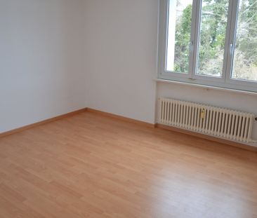 "gepflegte 3.5 Zimmer-Wohnung mit Balkon beim Bahnhof" - Foto 1