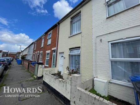 3 bedroom terraced house to rent - Photo 2