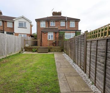 Mildenhall Drive St. Leonards-On-Sea TN37 7EE - Photo 1