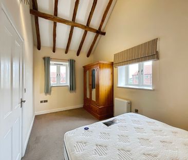 2 bedroom Apartment to let - Photo 4