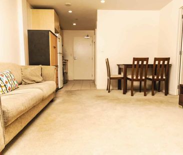 Charming Furnished Apartment for Rent - Photo 2