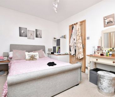 Victoria Place, Exmouth, Devon, EX8 - Photo 5