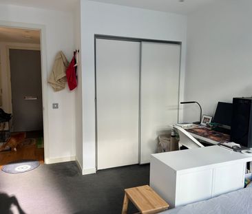 1 Bed Flat, Simpson Loan, EH3 - Photo 4