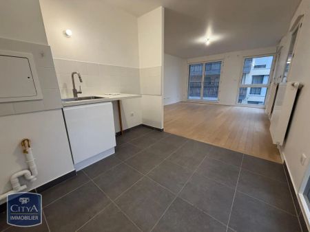Appartement à louer 4 pièces 75.81m² - Photo 5