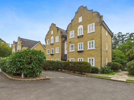 Upton Park, Slough, Berkshire,SL1 - Photo 5