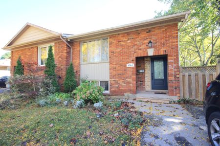 For Lease - 4244 York Drive, Niagara Falls, Ontario - Photo 4
