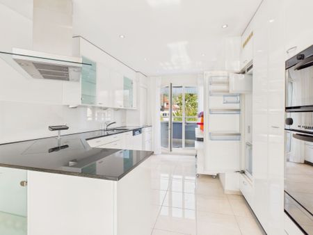 Möblierte 3.5-Zimmer-Attika-Wohnung mit grosser Terrasse und traumhafter Sicht über das Limmattal - Photo 5