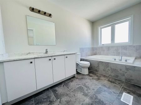 For Lease - 1843 Fosterbrook Street, Oshawa, Ontario - Photo 4