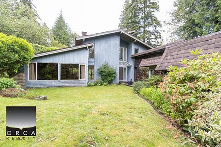 4940 Marine Drive, West Vancouver - Photo 2