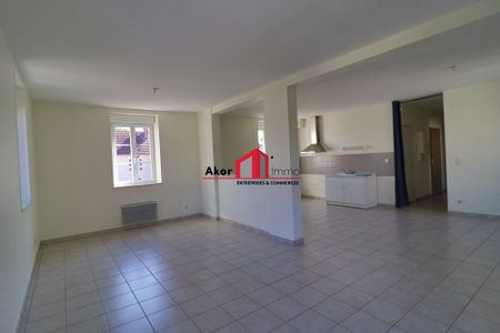 Location Appartement 3 pièces 95m² CHAMPS SUR YONNE 89290 - Photo 3