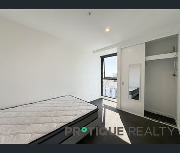 1104/69 Flemington Road, North Melbourne, Vic 3051 - Photo 5