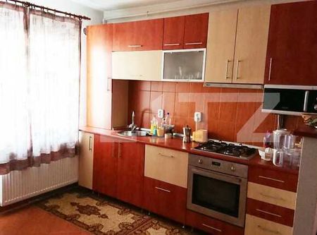 De inchiriat 3 camere, 63 mp, loc de parcare! Zona strazii Tineretului! - Photo 4