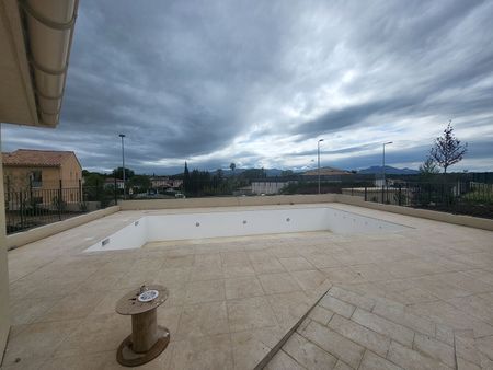 LOCATION -T2 de 50 m2 avec grande terrasse -Puget sur Argens, - Photo 5
