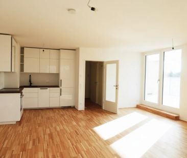 Attraktive 4-Zimmer-Dachgeschosswohnung mit Süd/West-Terrasse - Sch... - Photo 2