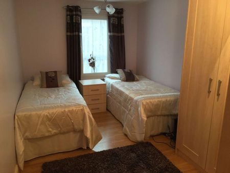 2 bedroom apartment to rent - Photo 5