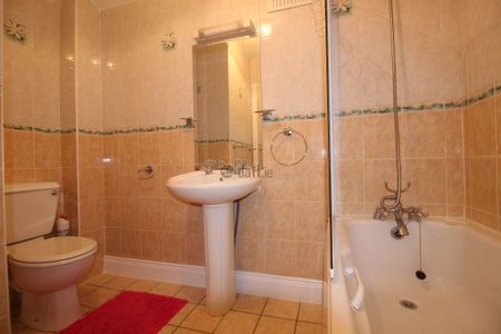 Apartment to rent in Kildare, Clane - Photo 2