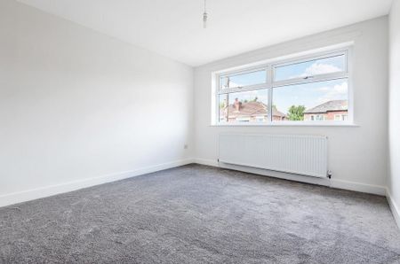 3 bedroom detached house to rent - Photo 4